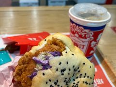 香辣鸡腿中国汉堡-塔斯汀中国汉堡(长平路店)