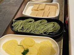 -左庭右院鲜牛肉火锅(七宝领展广场店)