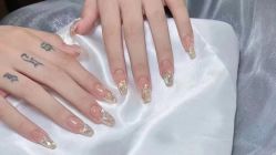 -慕拉美甲美睫皮肤管理