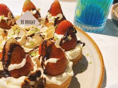 草莓忌廉华夫饼-BE BRIGHT KITCHEN(正佳广场店)