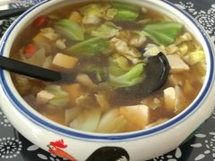 -八两八金·莱芜特色炒鸡(市南漳浦路店)