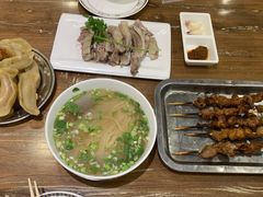 -清真·玛丽亚新疆菜主题餐厅(浙江中路店)
