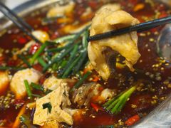 特色冷锅鱼-乡土特色.冷锅鱼.牦牛肉汤锅