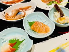 -淡尾·海鲜自助概念餐厅(虹桥南丰城店)