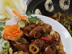 -丹水桥地锅鱼·翘嘴鲌·地方特色全鱼宴(丹江口大坝店)