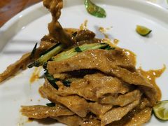 -小放牛炒菜馆(军校店)
