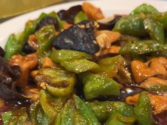 -闯关东东北农家菜(崂山石老人店)