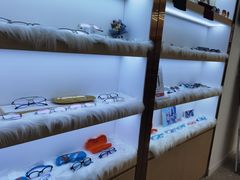 -无界眼镜MaxLess(南翔印象城店)