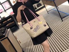 -COACH蔻驰(德基广场店)