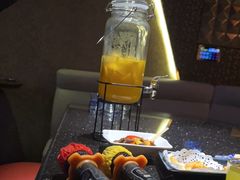 -K+全国连锁KTV(绿地缤纷天地店)