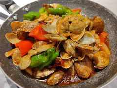 -巴厘龙虾·榜首油焖大虾(音乐学院·沿江酒馆店)