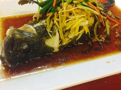 -拉威海鲜市场