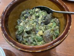 -湖南人家湘菜馆(镇江路店)