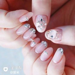 -Pink You美甲洗眉纹绣定制中心