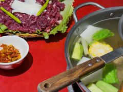 -潮汕·草根牛肉档(上海荟聚城市集市店)