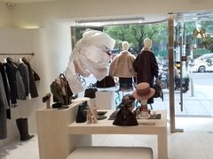 -Her Sight设计师女装集合店(静安华山路店)