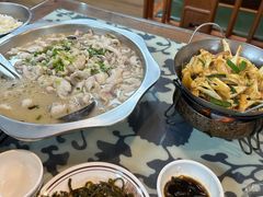 -何哥鲜鱼餐厅(龙湖花园店)