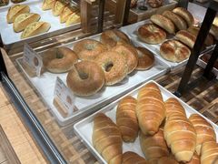 -七鲜超市(瑞虹天地太阳宫店)