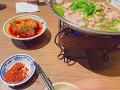 -肖四女·江湖菜(临港店)