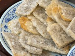 老北京炸灌肠-门框胡同百年卤煮(新街口店)