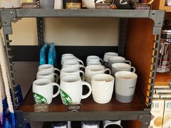 -星巴克臻选(珠海富华里店)