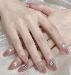 -桃色美甲沙龙