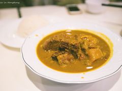 咖喱牛腩-翠华餐厅(山顶道店)