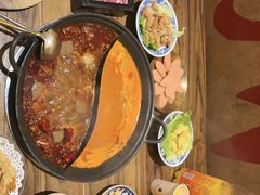 -旧街市鲜货老火锅(大光路店)