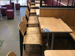-汉堡王(下沙银泰店)