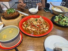 -佬缸炮江湖川菜(玉林店)
