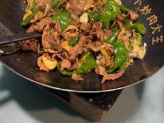 -费大厨辣椒炒肉(高铁吾悦广场店)