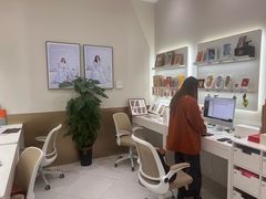 -HIMO海马体照相馆(上海华润CP静安店)