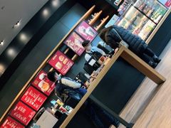 -星巴克臻选(成都来福士店)