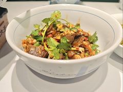 -费大厨辣椒炒肉(高铁吾悦广场店)