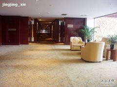 通道-上海佘山茂御臻品之选酒店(原佘山艾美酒店)
