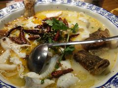 招牌酸菜鱼-胡桃里音乐酒馆(白云五号T5 MALL店)
