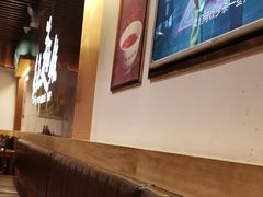 -亮亮面馆(经六路店)