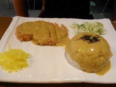 咖喱酱炸鸡排饭-六乃喜(北园大街)