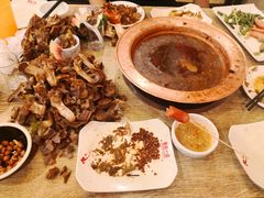 -黄记百味自助骨头王(红旗大街店)