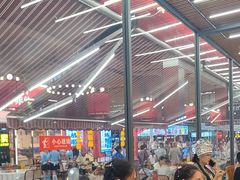 -刘姐啤酒鱼民族演艺餐厅(西街总店)