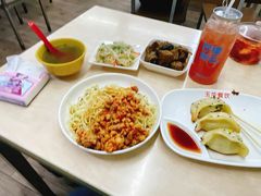 -玉华饮食店(茅台路店)