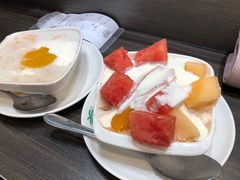 什果豆花、杨枝甘露-松记糖水店(铜锣湾分店)