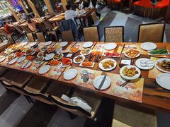 自助取餐区-四海一家自助餐(益田假日广场店)