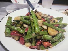 -丁里羊肉小镇(天鹅湖总店)