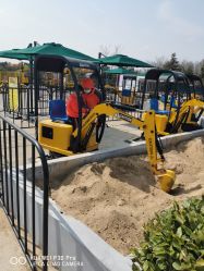 -季高兔窝窝亲子园(上海薰衣草公园店)