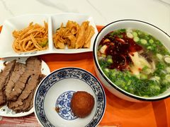 -德元兰州纯汤牛肉面(龙阳路店)