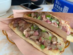 -河间正宗驴肉火烧(听海居店)