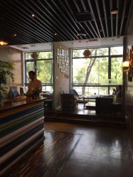 -THE QUEEN(北京店)