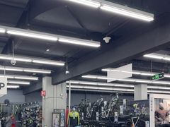 -迪卡侬(越秀公园店)