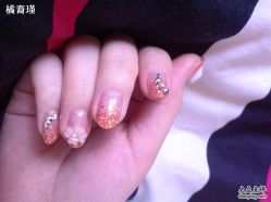 橘裔瑾-浪漫美甲美睫